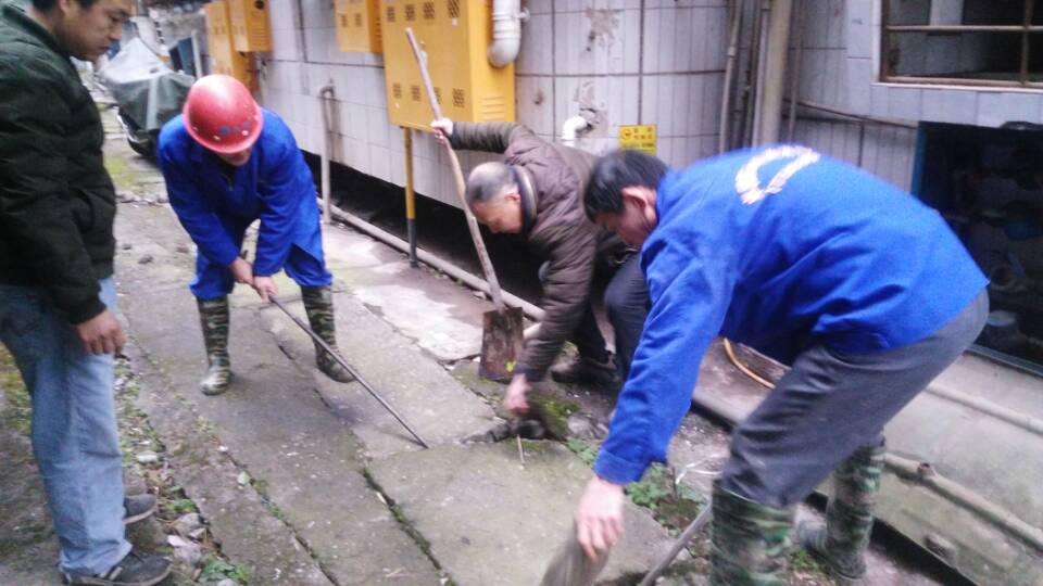 白云矿区清掏化粪池、管道疏通一站式服务<高效><技术><可靠>